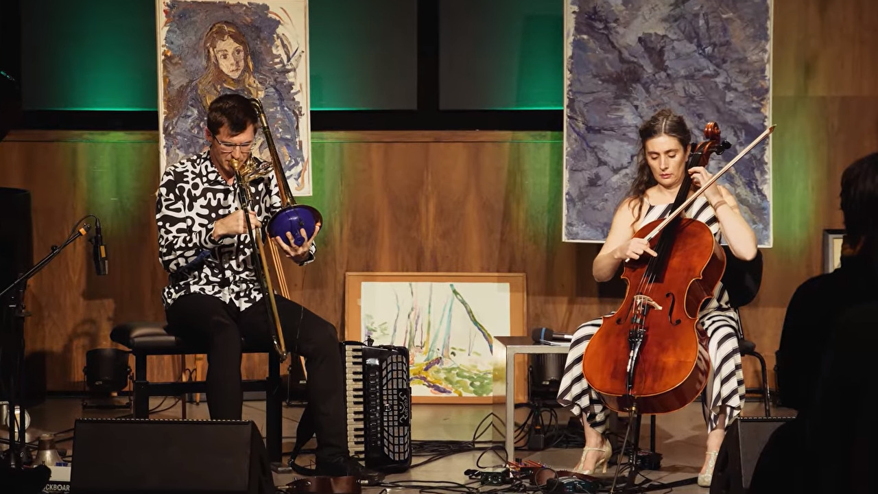 Synthetic Carnaval Thumbmail Video